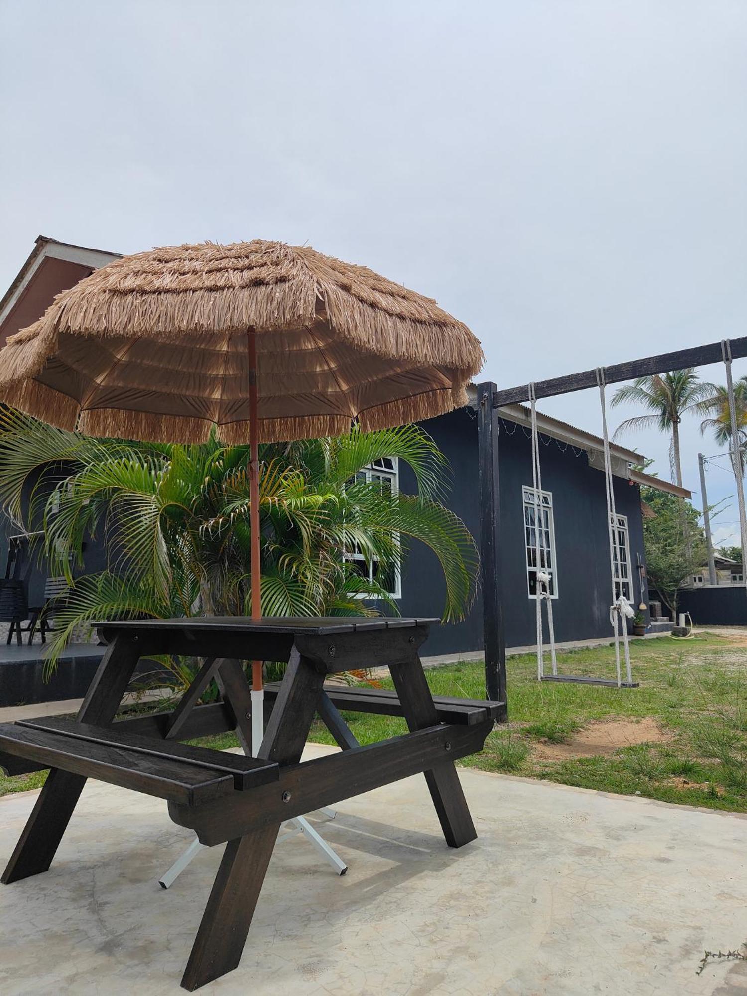 Penarik Baru Homestay Kampung Penarik Екстериор снимка