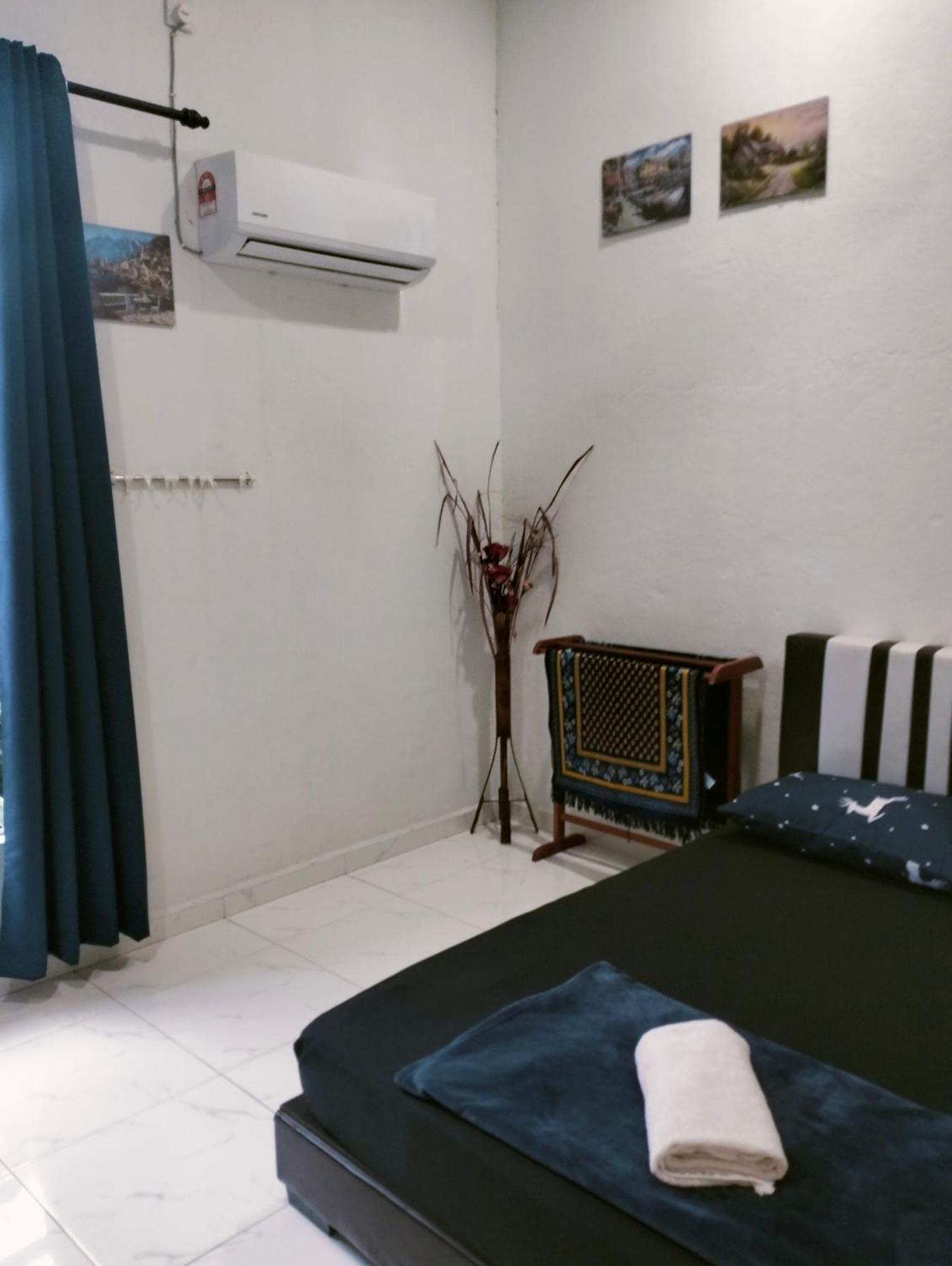 Penarik Baru Homestay Kampung Penarik Екстериор снимка